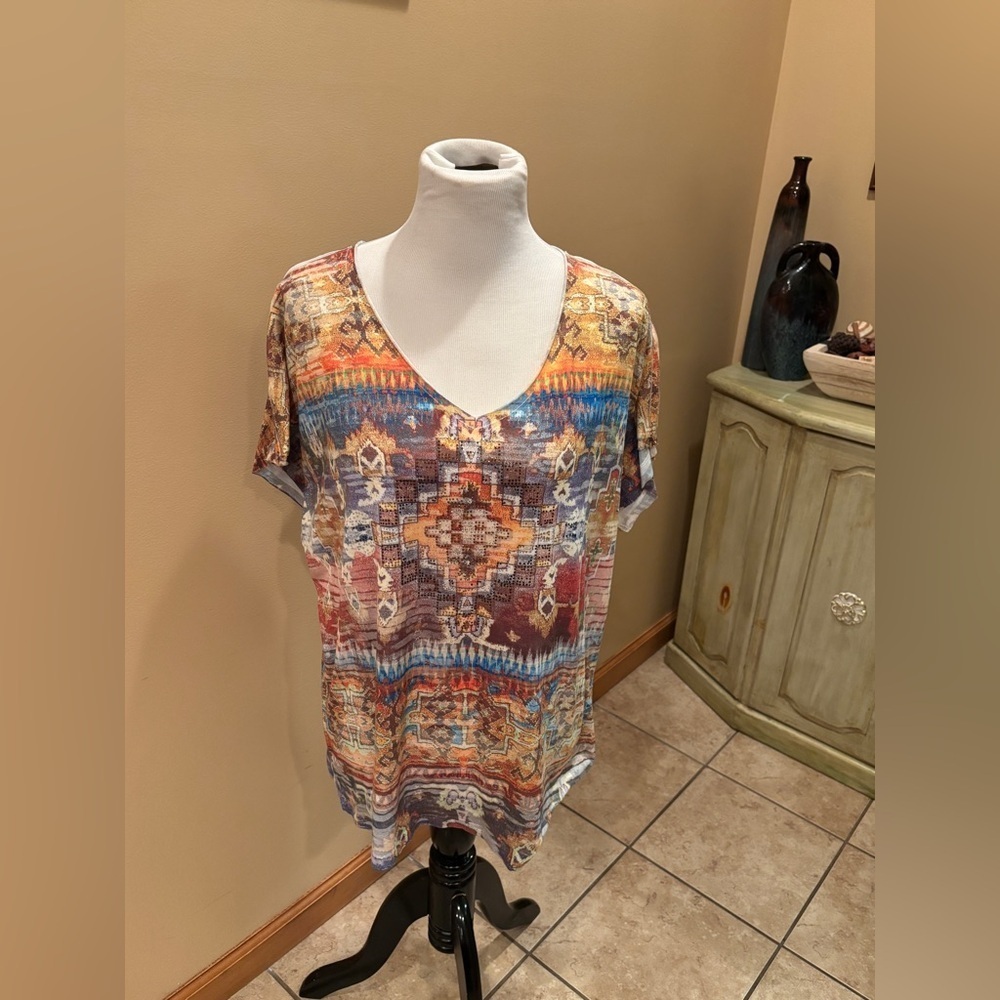 Chico’s Women’s Top Aztec Print with Sequin Accents Size Large (Chico’s Size 3)